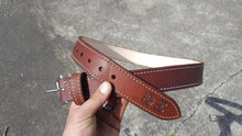 Load image into Gallery viewer, Leather 1.5" lined belt w/ Roller buckle