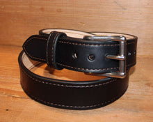 Load image into Gallery viewer, Leather 1.5" lined belt w/ Roller buckle