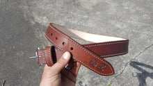 Load image into Gallery viewer, Leather 1.5&quot; lined belt w/ Roller buckle
